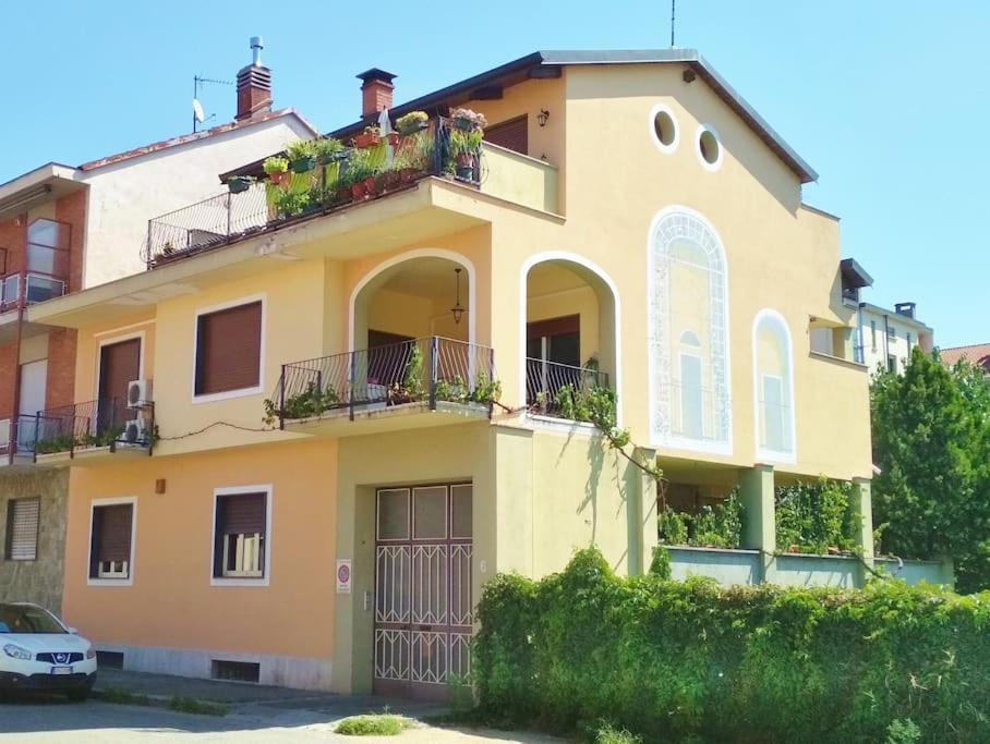Una Pratica Mansardina Torino Esterno foto